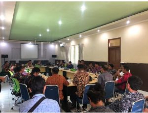 Belasan Kades di Kayan Hilir Audiensi ke DPRD Sintang