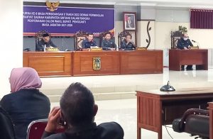 DPRD Resmi Terima Berkas Usulan Cawabup