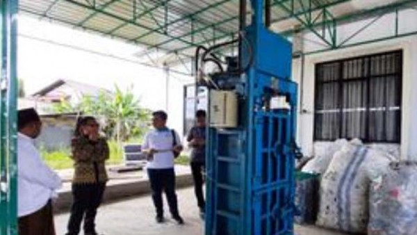 Program Bank Sampah Ponpes Nurul Ma'Arif Jadi Inovasi